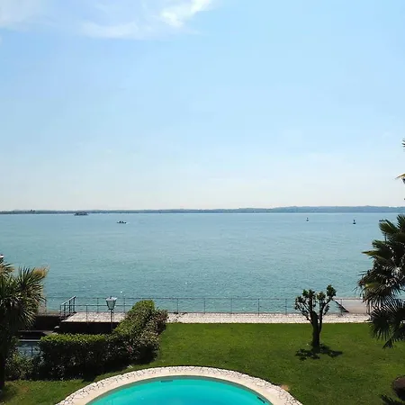 Aquaria Villa Sirmione